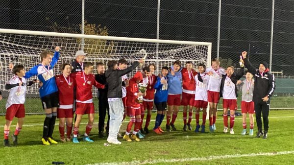 YLC Junioren: Gruppensieg/Meister in der Herbstrunde