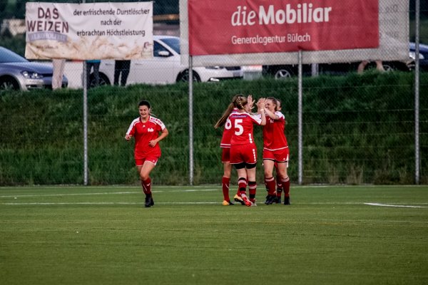 Frauen: Ein verdienter Derbysieg