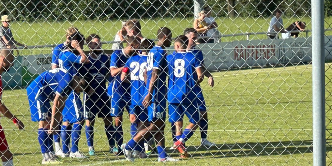 Herren 1: Unglückliche Niederlage gegen den FC Lachen/Altendorf